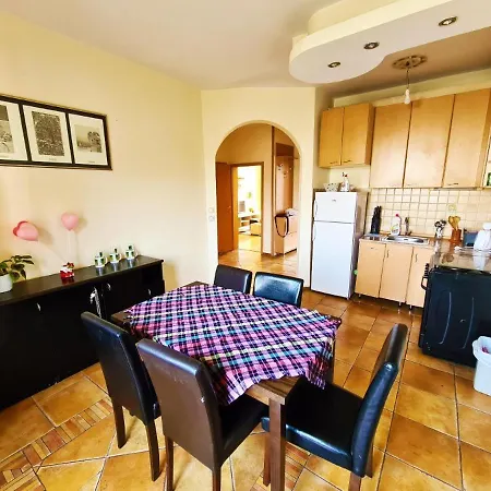 Urban Nest Main Square Appartement